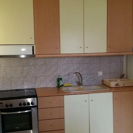 2 Apartment *