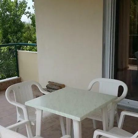 2 Appartamento *